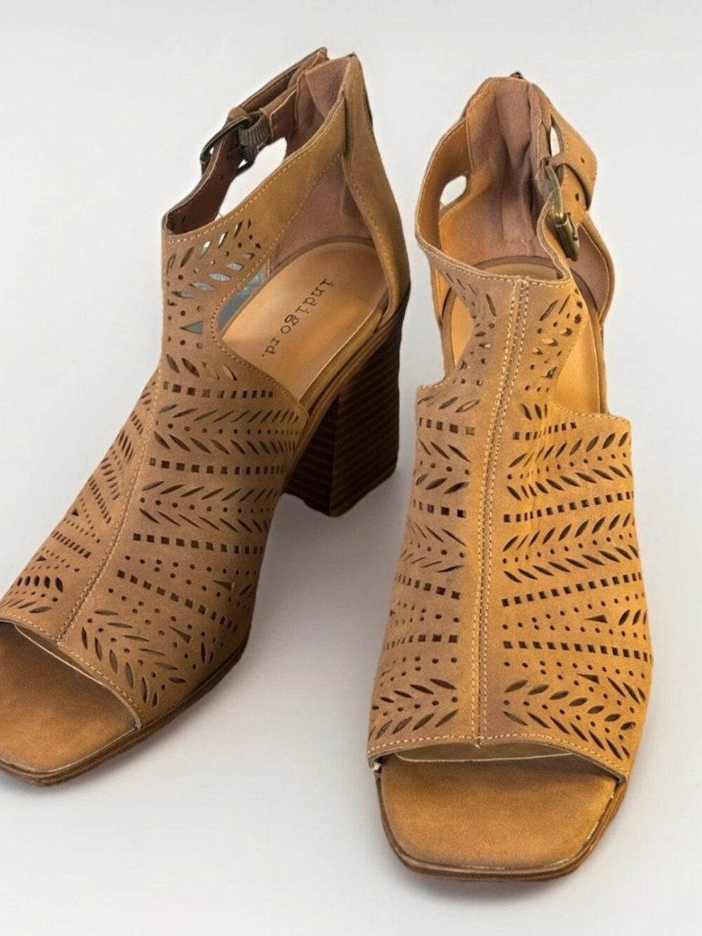 Indigo Rd Sandals Women's Size 8.5 M Brown Stacked Block Heel Back Zip Shoes NEW